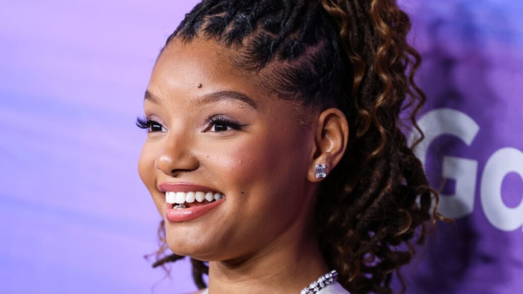 Halle Bailey  