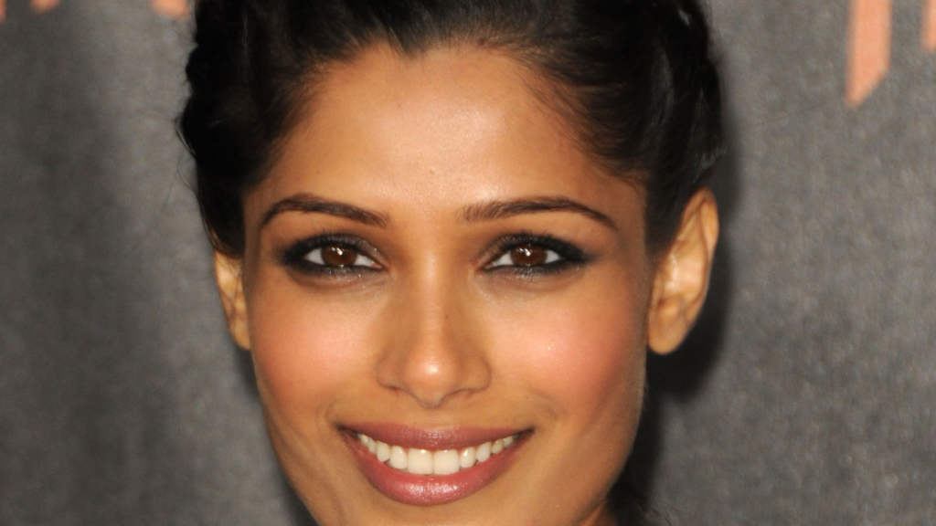 Freida Pinto 