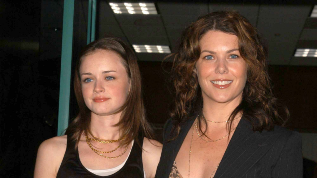 Lauren Graham and Alexis Bledel